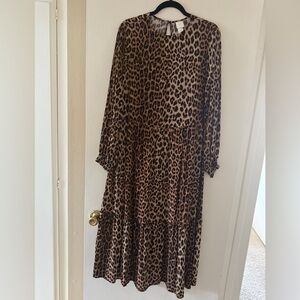 H&M Animal Print Long Sleeve Dress